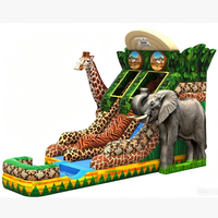 Toboggan aquatique girafe avec château gonflable, parcours à roues éléphant, château gonflable de fête foraine, location promotionnelle pour événements, équipement d'escalade commercial