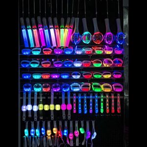 वाटरप्रूफ कस्टमाइज्ड आरफिड-एम्बेडेड स्मार्ट एलईडी इवेंट रिस्टबैंड-रिफाइड कनेक्शन और अनुभव - Product Image 6