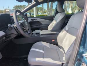 Toyota Camry SE Ocean Gem FWD 2026 Usado en Buen Estado - Product Image 4