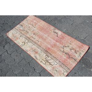 พรมขนาด 2x3.9 ฟุต, พรมตุรกีโบราณ, พรมลายปะติดสีแดง - Product Image 2