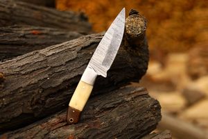 Cuchillo de caza de hoja fija de Damasco con Funda de cuero, mango de hueso de camello, estilo vaquero compatible con OEM para cazar, acampar al aire libre - Product Image 3