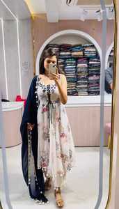 Vestido Largo Bordado con Escote en V y Silueta Imperio, Hecho a Mano, Más Vendido, con Pantalón Inferior para Eventos Festivos y Reuniones Familiares - Product Image 5