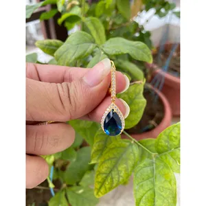 Boucles d'oreilles pendantes en argent 925 avec topaze bleue et plaqué or rose, forme géométrique, pour mariage ou soirée - Product Image 3