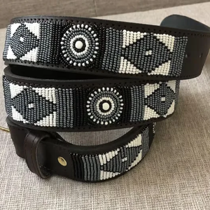 Ceinture en cuir perlée Masai pour homme, faite à la main, style bohème décontracté, ceinture africaine perlée colorée pour adultes - Product Image 1
