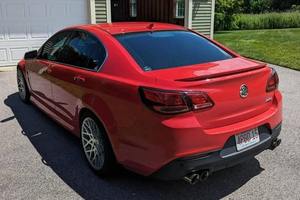 Chevrolet Coupé 2024 Usado, Color Oscuro, R15, Cuero, Ejecutivo, Alto Rendimiento, Potencia, Lujo, Manejo Preciso, Techo Panorámico, Diseño de Ingeniería, Volante a la Izquierda - Product Image 4