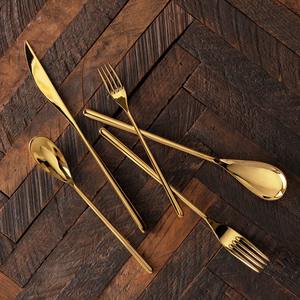 Couverts à tête ovale dorée avec poignée fine Couverts élégants en acier inoxydable pour salle à manger, cuisine, fête de mariage et restaurant - Product Image 6