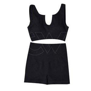 Vêtements de sport sans couture avec logo personnalisé Ensemble de soutien-gorge et shorts de sport pour yoga et entraînement de yoga grande taille pour femmes Ensembles de gymnastique et de remise en forme - Product Image 2