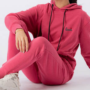 Conjunto de chándal unisex de 2 piezas, venta al por mayor de fabricante pakistaní, chándal con capucha, pantalones cargo, pantalones de chándal con patrón sólido - Product Image 2