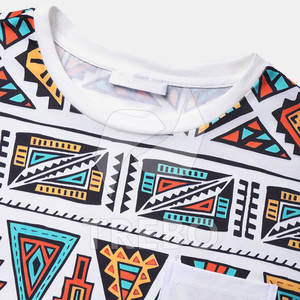 Camiseta de manga corta con cuello para hombre, diseño de sublimación personalizable de estilo urbano, secado rápido, transpirable, logotipo de poliéster/algodón - Product Image 3