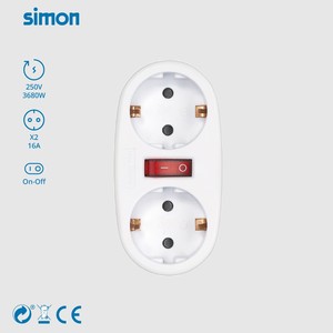 Adattatore a doppia presa frontale con interruttore bianco (Simon CL910401) - Product Image 3