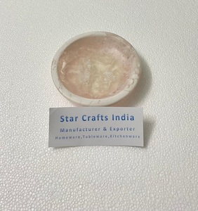 Cuenco de resina con decoración de remolino de mármol moderno hecho a mano, plato de servicio ecológico con textura de plato de ensalada para uso doméstico o hotelero - Product Image 2