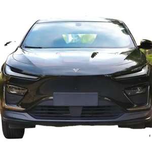 2024 500 First Edition, Autonomía NEDC de 601-700 km, Potencia de 50-100 kW, Batería de 70-90 kWh, Plataforma Cloud River, SUV Compacto, Económico - Product Image 1