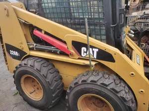 لودر انزلاقي التوجيه CAT226B3 أصلي مستعمل عالي الجودة صنع عام 2015 بحالة جيدة للبيع - Product Image 3