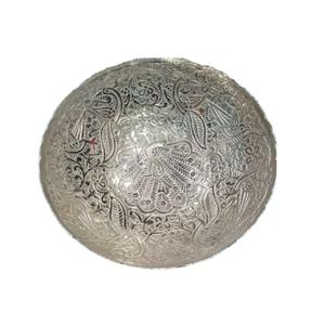 Bol de service et de fruits en laiton rond fait à la main de haute qualité avec gravure de fleurs multicolore et fini polonais pour une utilisation en cuisine - Product Image 6