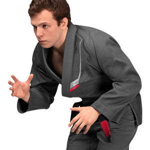 Kimono ligero de Jiu Jitsu Gi con logotipo personalizado para hombre, pedido a granel, tela elástica preencogida con costuras reforzadas - Product Image 5