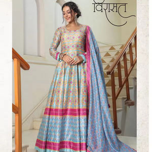 Dernière robe de travail imprimée numérique en soie Georgette de créateur par Fab Zone - Product Image 1