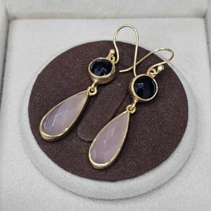 925 Sterling Silver Teardrop Cut <b>Rose</b> <b>Quartz</b> and Black Onyx Dangling <b>Earrings</b> Natural Gold Plated Handmade Classic Style - Product Image 3