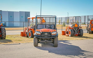 Cosechadora Combinada Automática 2WD RTVX1140W de Primera Calidad, Cosechadora de Granos, Motor de 4 Tiempos, Certificación EPA y EEC, Entrega Rápida - Product Image 4