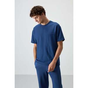 T-shirt basique pour homme Air Jones, coupe ample, surface texturée en interlock gaufré, bleu parlement - Modèle 88380 - Product Image 1