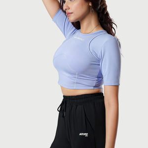 Top corto de algodón ajustado con logotipo gráfico recortado liso en blanco personalizado OEM, camisetas cortas para mujer, Tops cortos para mujer - Product Image 3