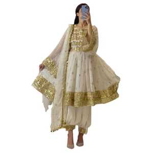 Vente chaude Afghan Kuchi robes pour femmes 2025 vente en gros Original haute qualité afghan Kutchi robe pour les femmes au meilleur prix - Product Image 1