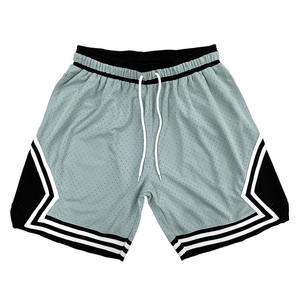 Shorts de basketball respirants imprimés avec nom et numéro de joueur personnalisés pour hommes Shorts de basketball durables de meilleure qualité de vente - Product Image 4