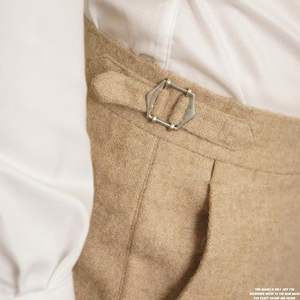 Hebillas de Metal Doradas Mate de Doble Punta al por Mayor para Zapatos, Sandalias, Bolsos, Cinturones, Accesorios de Ferretería, OEM - Product Image 3