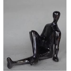 Figurine de table de style rare Accent décoratif unique pour l'affichage de l'espace de travail de bureau de salon et les utilisations fonctionnelles créatives - Product Image 6