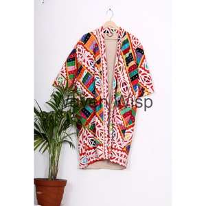 เสื้อหนาวของผู้หญิงที่มีการออกแบบไหล่หล่นสบายและทันสมัยสำหรับผู้ชายและผู้หญิง - Product Image 2