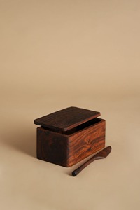 Elegante plato de mantequilla de madera de acacia con tapa, caja de mantequilla hecha a mano para cocina, decoración del hogar, almacenamiento de mantequilla de madera Premium - Product Image 4