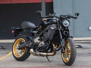 2025รถจักรยานยนต์ของแท้มอเตอร์ไซค์สปอร์ต XSR900ยามาฮ่า - Product Image 5