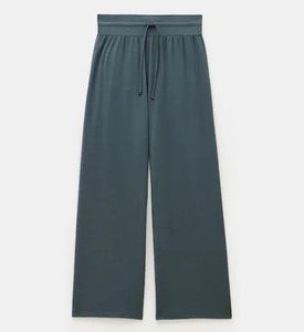 Pantalones de chándal cómodos de algodón de último diseño para mujer, ideales para gimnasio, deportes al aire libre y uso diario, disponibles en diferentes colores - Product Image 6