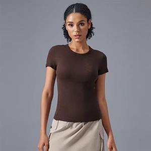 Camiseta comprimida ajustada corta personalizada OEM de alta calidad para mujer, camiseta informal de manga corta de verano, camisetas transpirables para mujer - Product Image 4