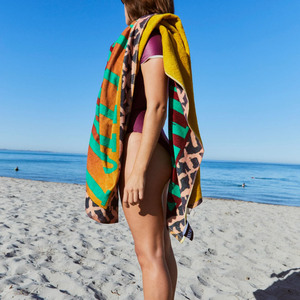 Fabricantes de Pakistán de toallas de mano de terciopelo para niños y adultos Soporte completo OEM ODM con disponibilidad de MOQ - Product Image 1