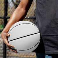 Ballon de basketball silencieux pour enfants et jeunes 2026, taille 6/7, en cuir PU, avec logo personnalisé, couleur blanche, pour entraînement et jeu en salle