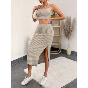 Ensemble Corset Côtelé et Jupe Midi Courte à Bretelles Sans Manches avec Fente pour Femme, 35420 - Beige - Product Image 1