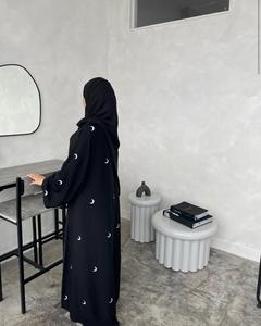 ชุดมุสลิมอาบายาปักลายดวงจันทร์แบบดั้งเดิมสวยงามสวยงาม - Product Image 5