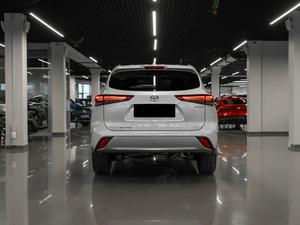 Toyota Highlander IV (U70) 2025, Bajo Kilometraje, Caja de Cambios Automática, Volante a la Izquierda, Neumáticos R20, Estado Oscuro - Product Image 3