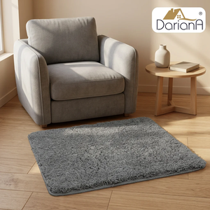 พรมเช็ดเท้ากันลื่น DarianA พรีเมียม รุ่นโมเดิร์น เป็นมิตรกับสิ่งแวดล้อม ผลิตจากโพลีเอสเตอร์เนื้อนุ่ม สีเทา ด้านหลังเป็นยางหนา รับสกรีนโลโก้ ซักเครื่องได้ - Product Image 3