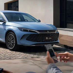 BYD Qin L DM-i 2024, Sedán Eléctrico Híbrido Enchufable, 4 Puertas, 5 Plazas, con Autonomía de 80 km/120 km, Volante a la Izquierda - Product Image 3