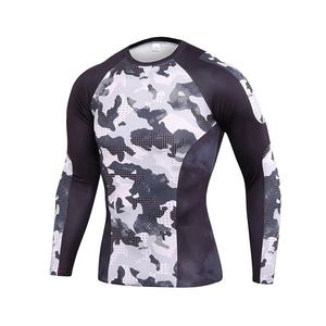 ชุดกันผดผื่นแขนยาวสำหรับผู้ชายสีตามสั่งทำจากโพลีเอสเตอร์สำหรับฝึกแบบ MMA และ Jiu Jitsu สำหรับผู้ใหญ่ - Product Image 1