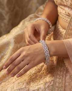 Bracelets personnalisés en or plaqué 14 carats avec gravure de logo, bijoux pour femmes et hommes, bracelets joncs, bracelets pour femmes, bijoux en acier inoxydable - Product Image 2