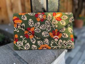 Pochette perlée florale bohème faite à la main pour femmes motif tissé soirée sac à main de fête de mariage avec chaînes bouton décor cadeau de voyage - Product Image 2