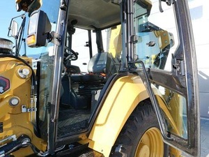 รถตักดิน Caterpillar 424 4WD พร้อมหัวเจาะ แอร์ ระบบเลื่อนด้านข้าง ราคาถูก ขาย - Product Image 5