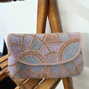 กระเป๋าคลัทช์ผู้หญิงสุดหรู สไตล์ขายดี เหมาะสำหรับงานเลี้ยงกลางคืน จำหน่ายจำนวนมาก - Product Image 1