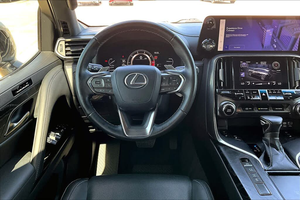 LEXUS LX 600 PREMIUM AWD 2023 USADO, Volante a la Izquierda/Derecha - Product Image 3