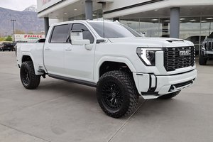 รถบรรทุก GMC Sierra 3500 HD Denali ปี 2025 ขับเคลื่อนสี่ล้อแบบ Crew Cab ที่ทรงพลังและเชื่อถือได้ - Product Image 3