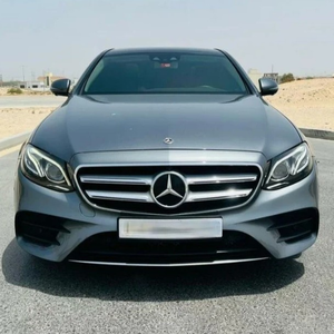 Mercedes-Benz Clase E E300 AMG 2023, Diésel, Tracción en las Cuatro Ruedas, Volante a la Izquierda, Cuero, R18, Transmisión Automática, Luces LED Xenón - Product Image 1