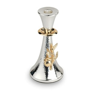 เชิงเทียนอะลูมิเนียมสีทอง AG Metal ลายดอกไม้ - ของตกแต่งบ้านทำมือรักษ์โลกสำหรับคริสต์มาส งานแต่งงาน และวันเกิด - Product Image 3
