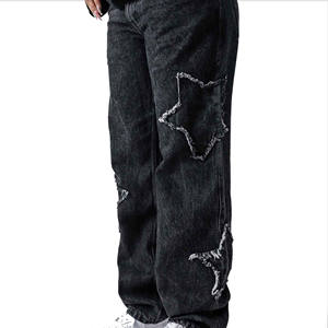 กางเกงยีนส์ผู้ชายทรงหลวมสไตล์ลำลอง น้ำหนักเบา ผ่านกระบวนการฟอกสีแบบ Acid Wash ระบายอากาศได้ดี แห้งเร็ว พร้อมบริการสกรีนโลโก้ตามสั่ง - Product Image 3